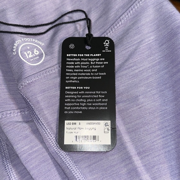 Allbirds .. NWT
NATURAL FLOW LEGGING - PURPLE HUSH - Picture 3 of 4